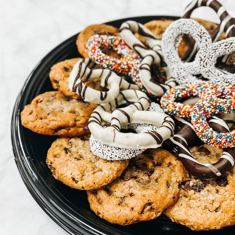 Cookie & Chocolate Covered Pretzel Tray – Catering
